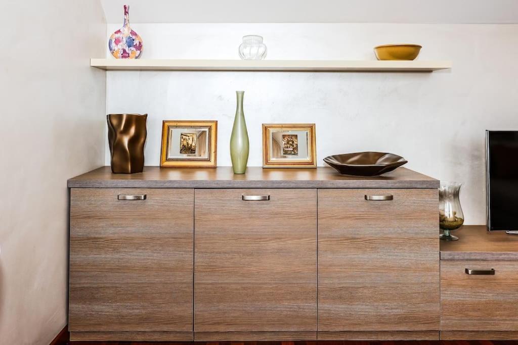 Prestigioso Appartamento Di 70Mq Vicino Milano Legnano Luaran gambar
