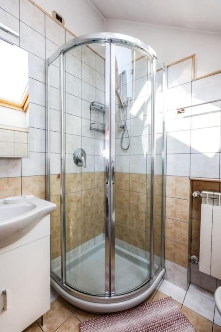 Prestigioso Appartamento Di 70Mq Vicino Milano Legnano Luaran gambar